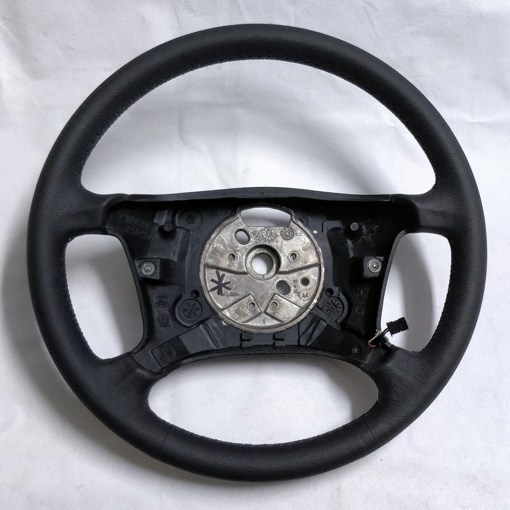 BMW X3 E83 X5 E53 STEERING WHEEL BLACK LEATHER HEATED 2004 2009