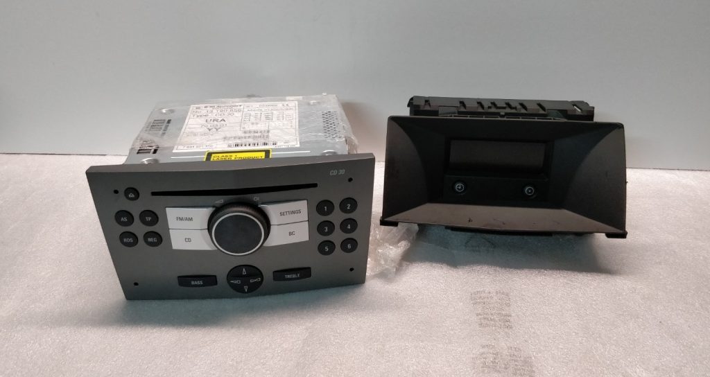 Opel Astra Mk5 H Radio Cd Player Display 13190856 453116246 2004 2009