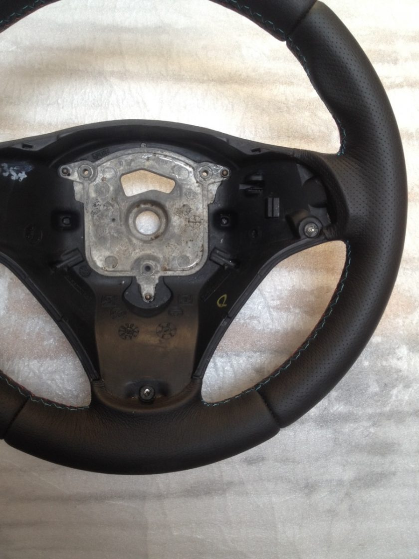 STEERING WHEEL M-SPORT E90 E87 PERFORATED LEATHER (5)