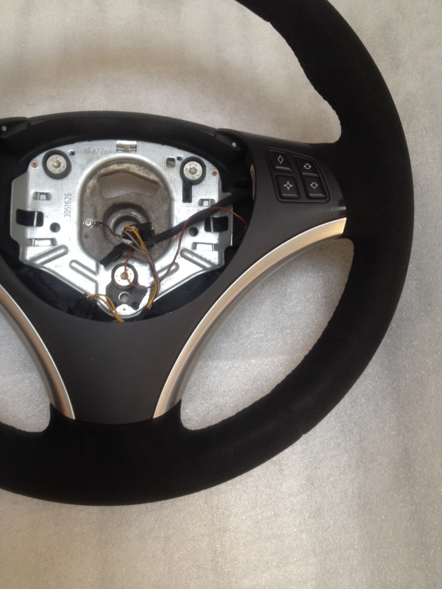 BMW steering wheel Alcantara E90 E87 E91 E92 E93 E88 E81 E82 X1 Sport