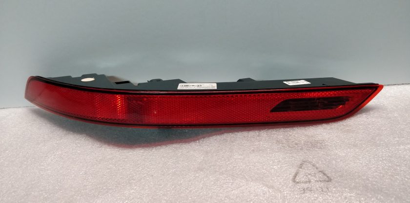 Porsche Cayenne Left bumper light Rear 7P5945701 B