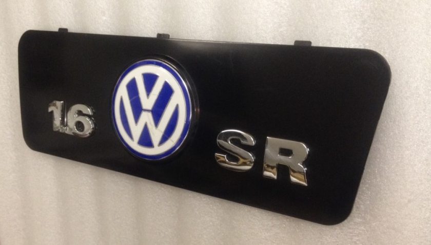 VW engine cover 1.6 SR 06A103932 Beetle Golf badge plate