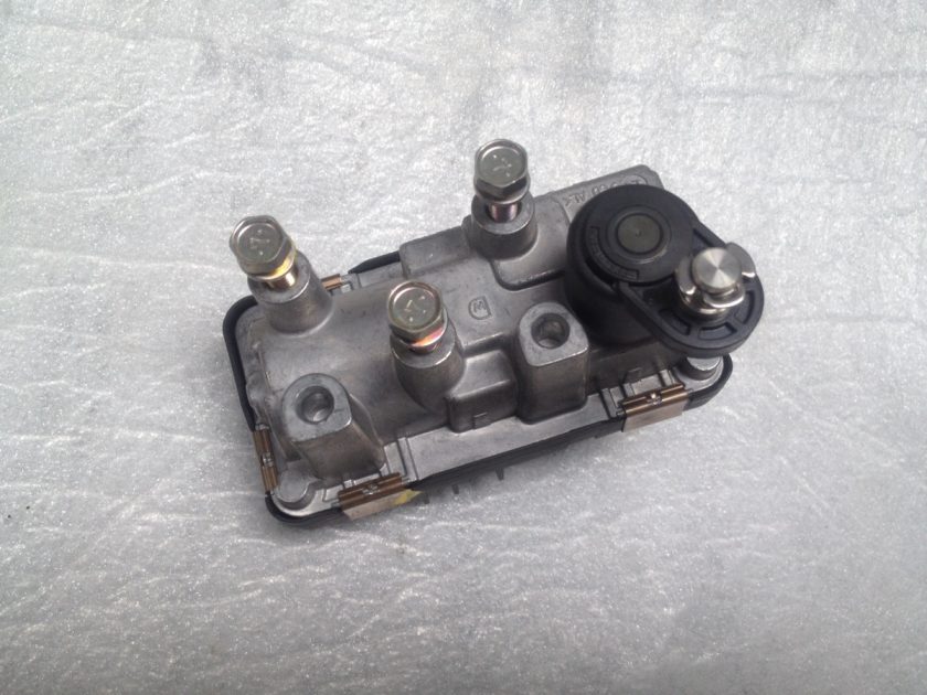 BMW turbo regulator actuator 49335-19411 6NW010430-04