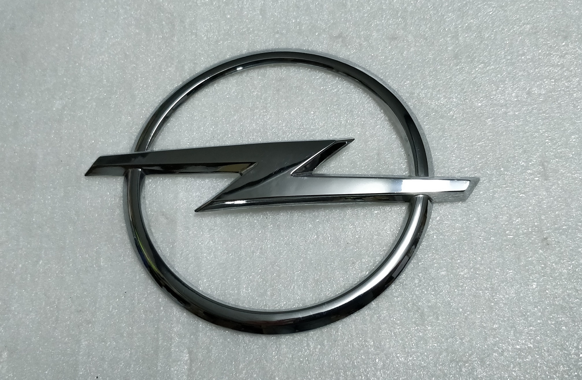 Badge Opel 112mm Corsa, Astra H 13154913 1251573