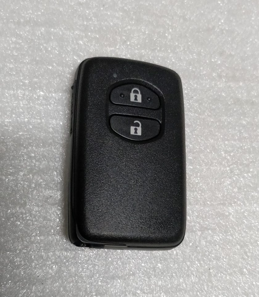 Toyota Smart key REMOTE B75EA MOROCCO MR4134/2008 LAND CRUISER PRIUS AVENSIS