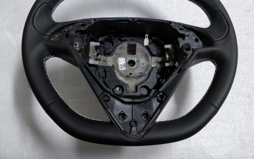 ALFA Giulietta steering wheel White stitch Flat bottom Paddle shifters 01561117700