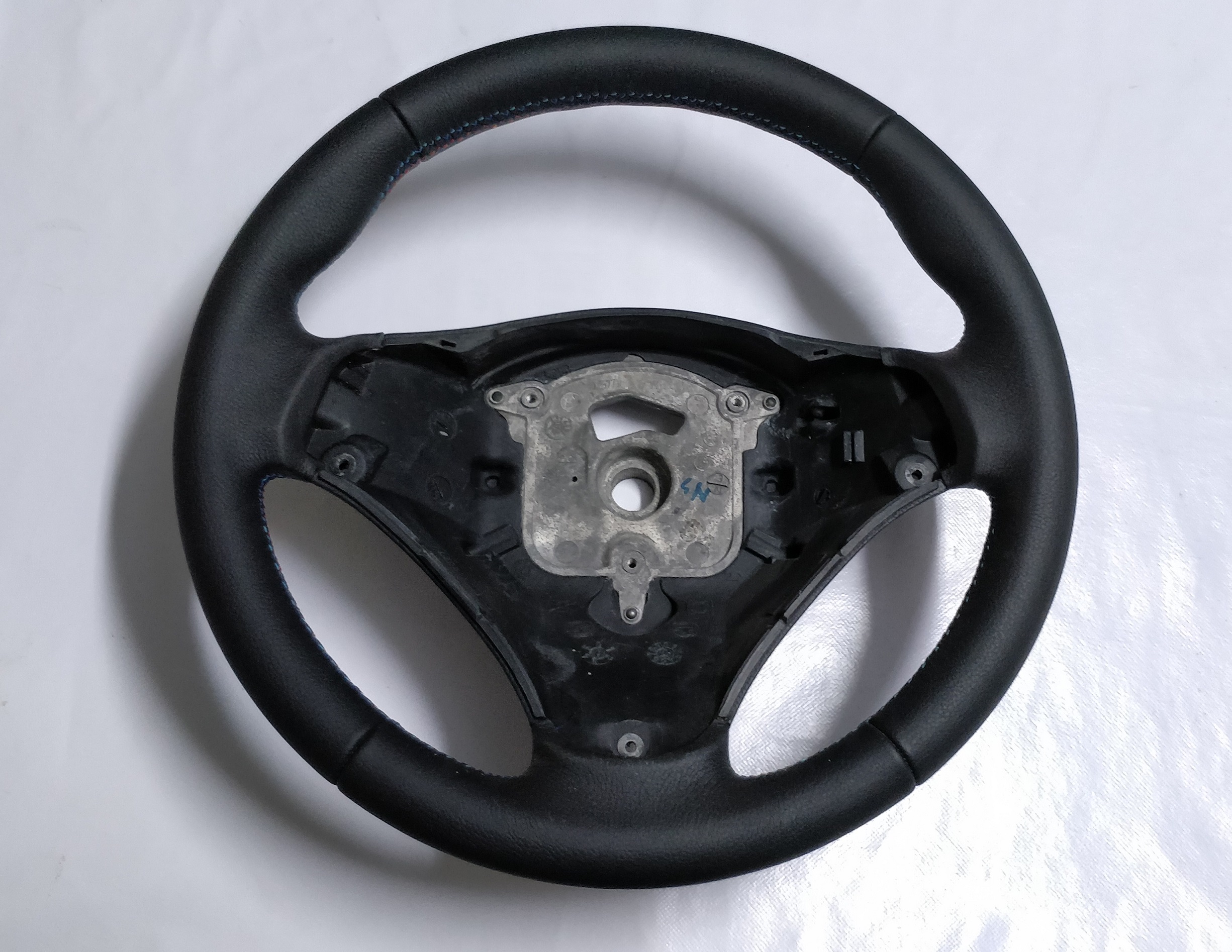 BMW steering wheel E90 E87 SPORT M-STITCH 3057364
