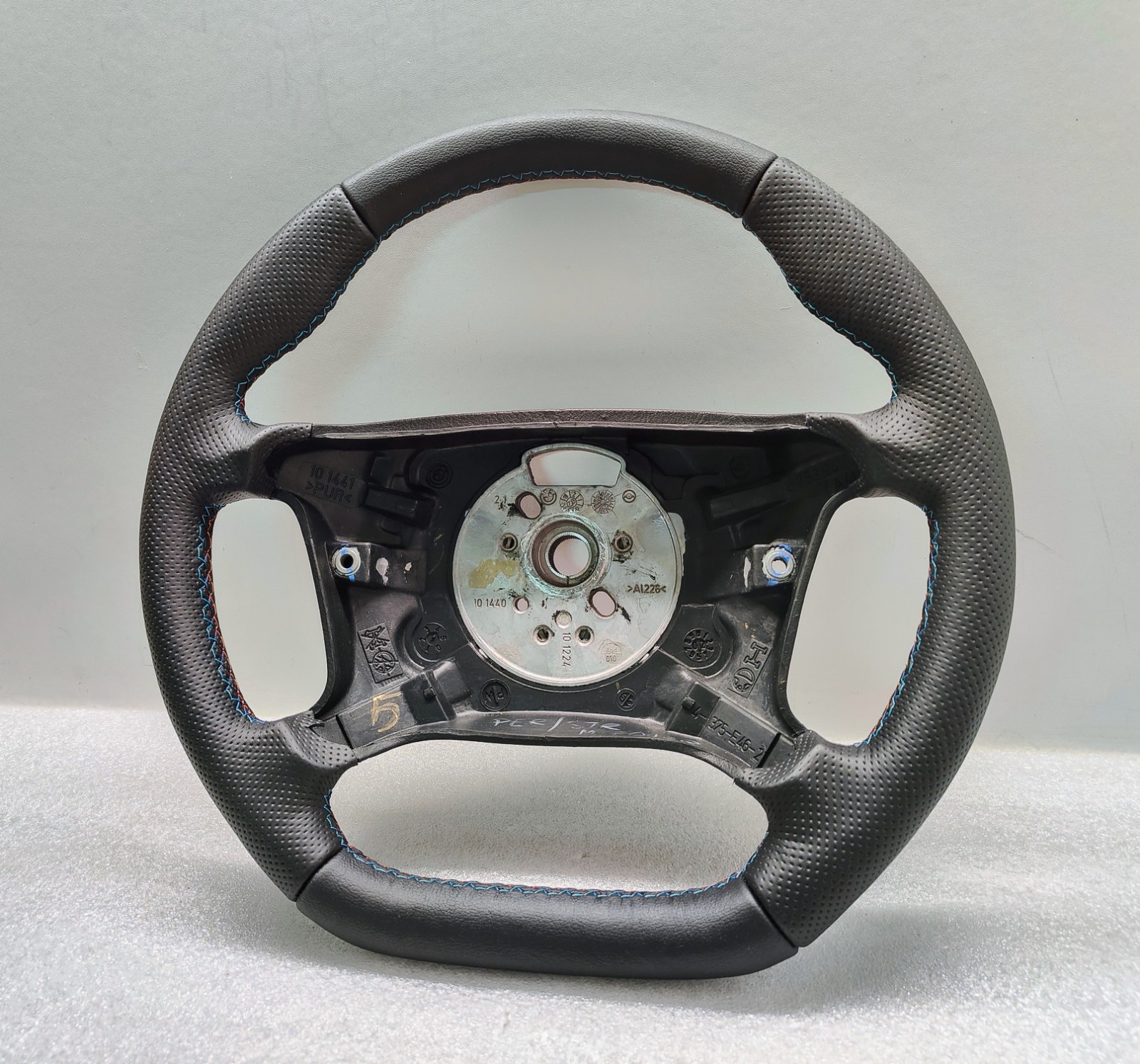 BMW steering wheel E46 E39 6753947 Flat bottom custom sport e38