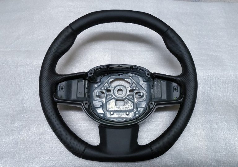 VOLVO XC90 Steering Wheel Leather Flat Bottom & Top V60 6274374 ...