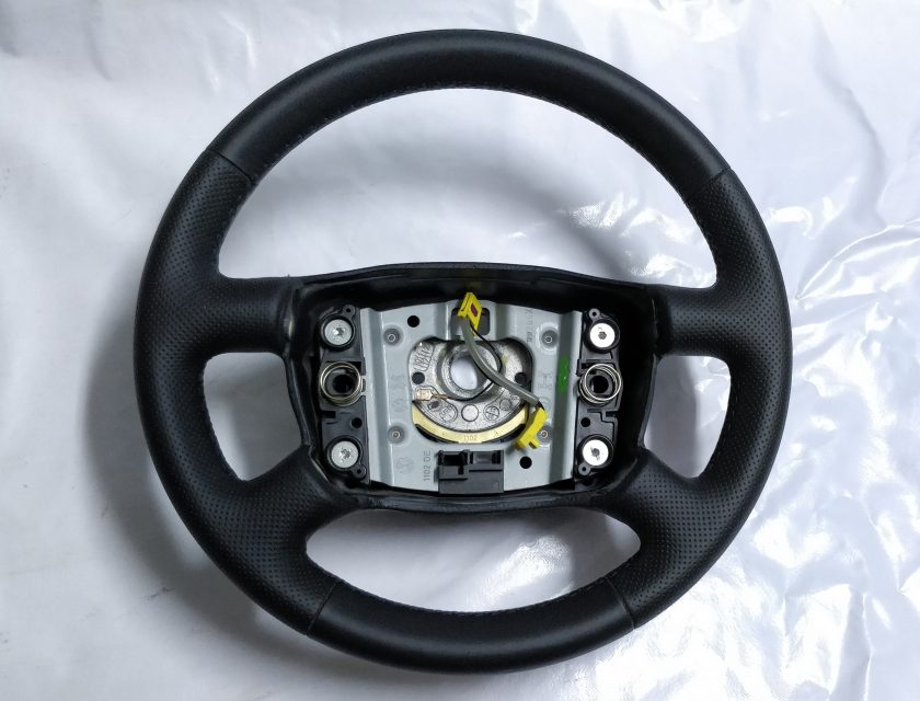 VW Steering Wheel Passat B5 B5.5 Golf 4 3B0419091 J new leather