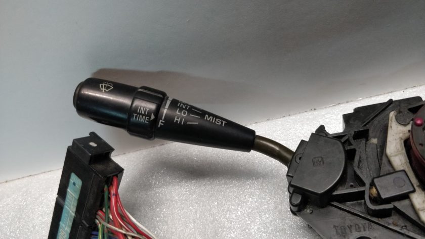 indicator wiper control switch stalk tOYOTA mr2 mk2 84310-17160