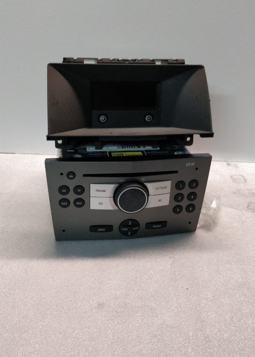 Opel Astra H mk5 stereo radio 13190856 453116246 CD player