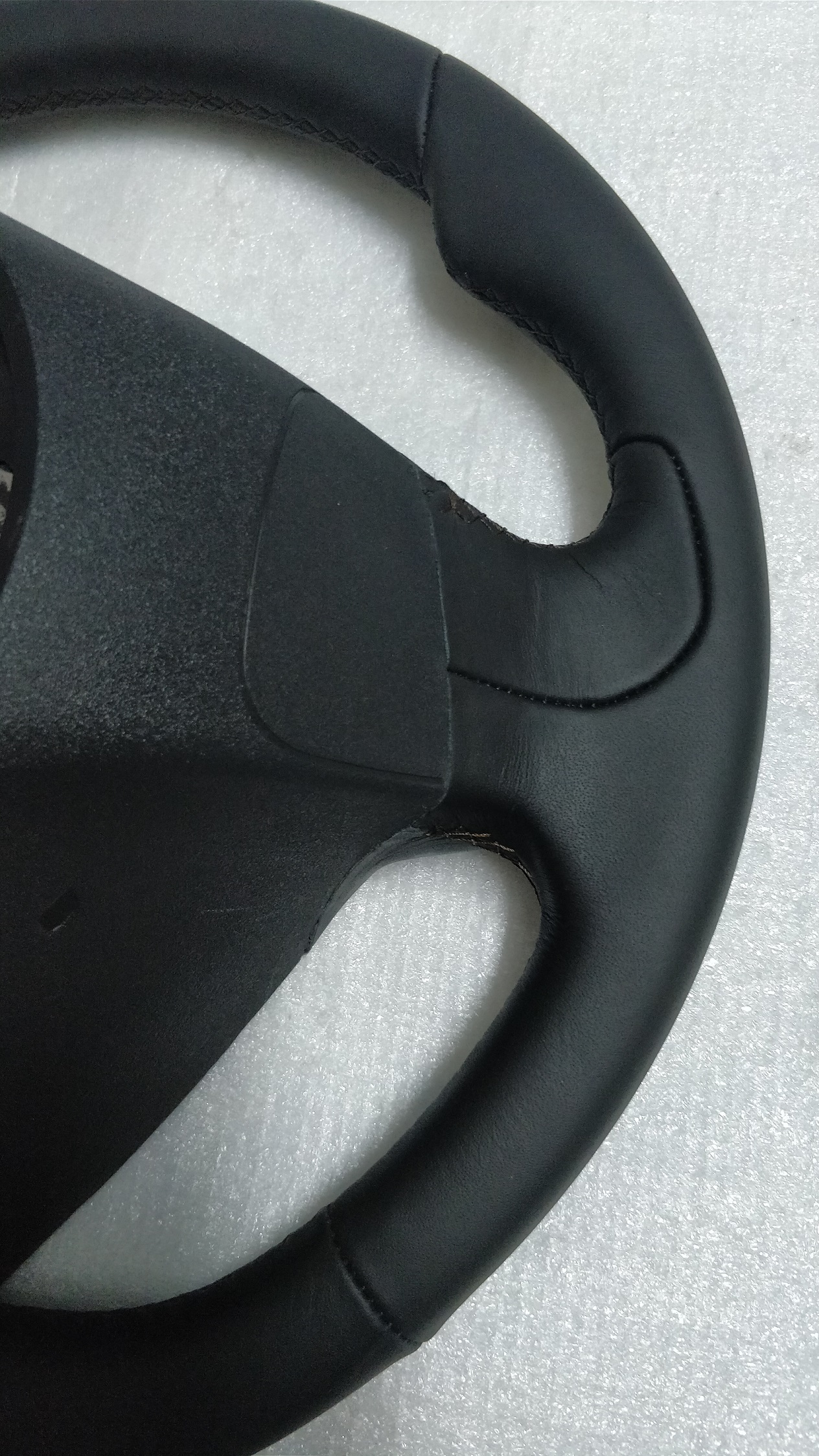 ALFA Giulietta Sport steering wheel Brown stitch Flat bottom 01561117700 New