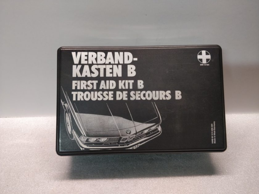 BMW E30 E24 RARE FIRST AID KIT BOX VERBAND KASTEN B