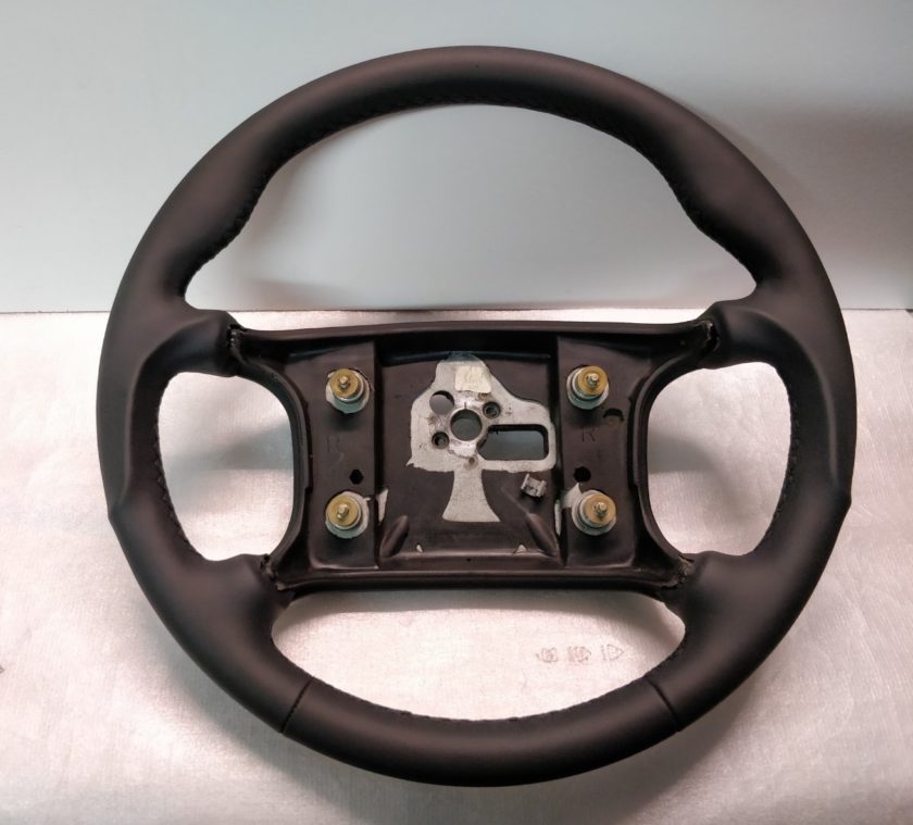 Cadillac steering wheel SeVille Deville 16750218 Fleetwood Eldorado
