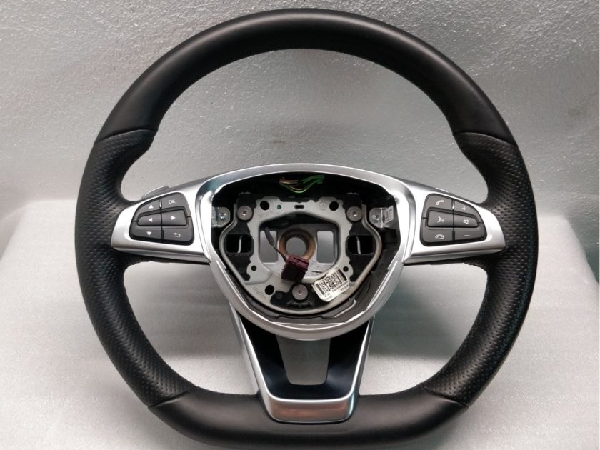 Mercedes AMG steering wheel A0004604103 3853754 CLS C218 W222 S GLA W117 W176