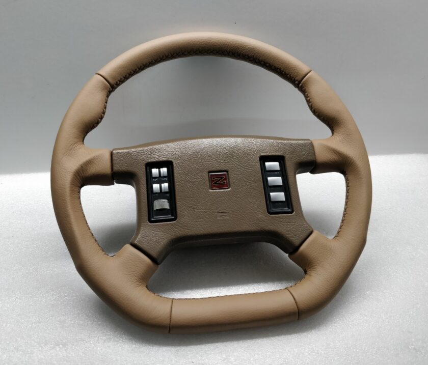 Nissan 300zx Z31 steering wheel brown beige custom Flat