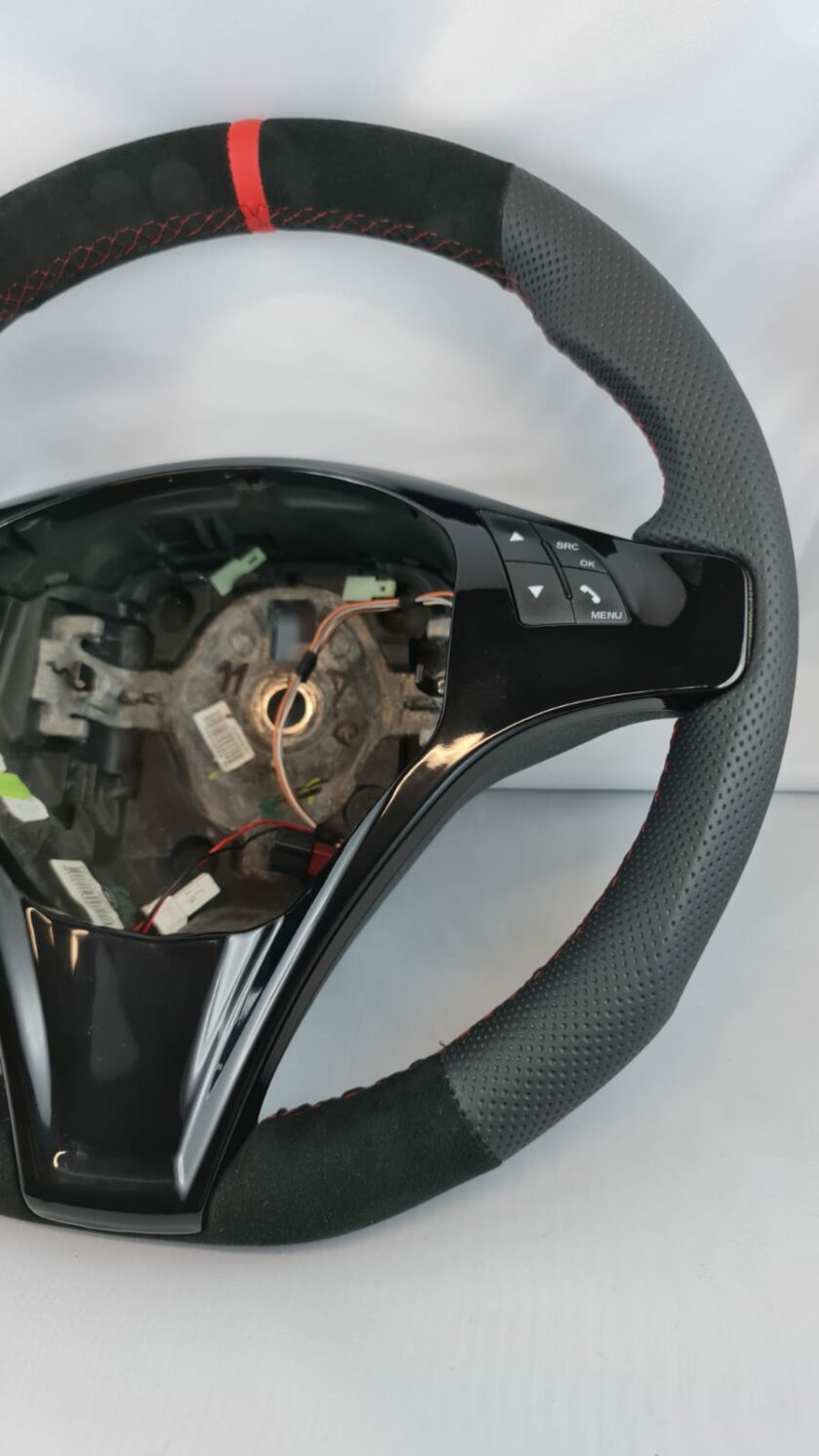 Piano Black Alfa Giulietta Mito steering wheel Custom Sport 10-16 leather + alcantara