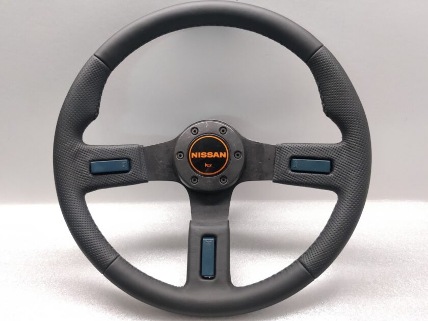 Nissan Patrol K160 steering wheel New Leather Safari Datsun 1989