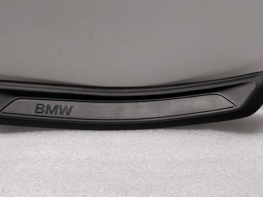 Kick plate rear left BMW F20 7263311 sill trim cover