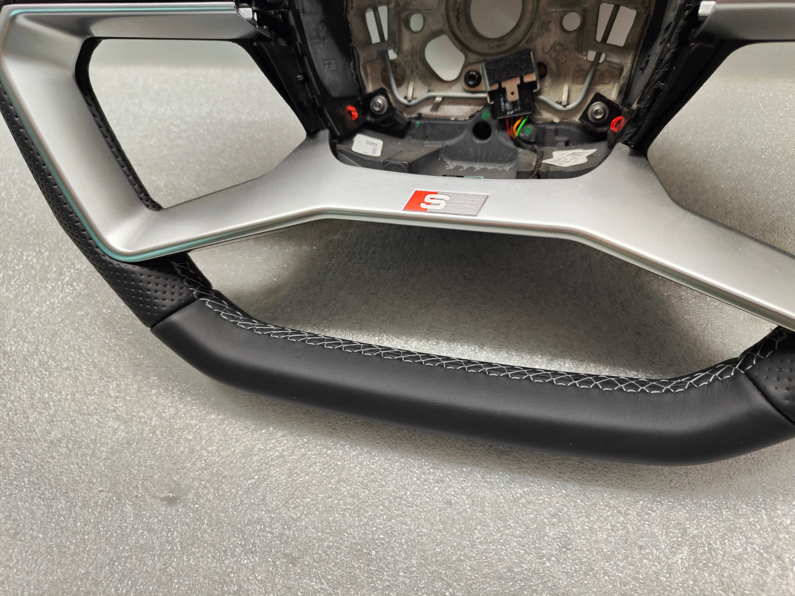 Audi SQ5 Q5 Steering wheel 85E419091M S Line A4 E-tron Flat Top