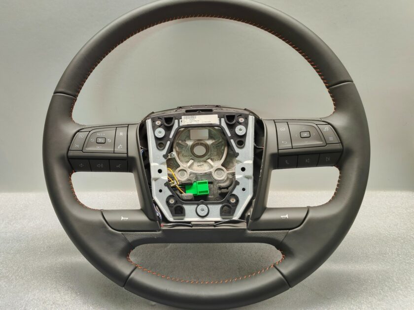 Volvo Truck steering wheel 23565879 leather + orange stitch